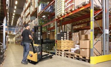 cat lift trucks - mundocompresor.com